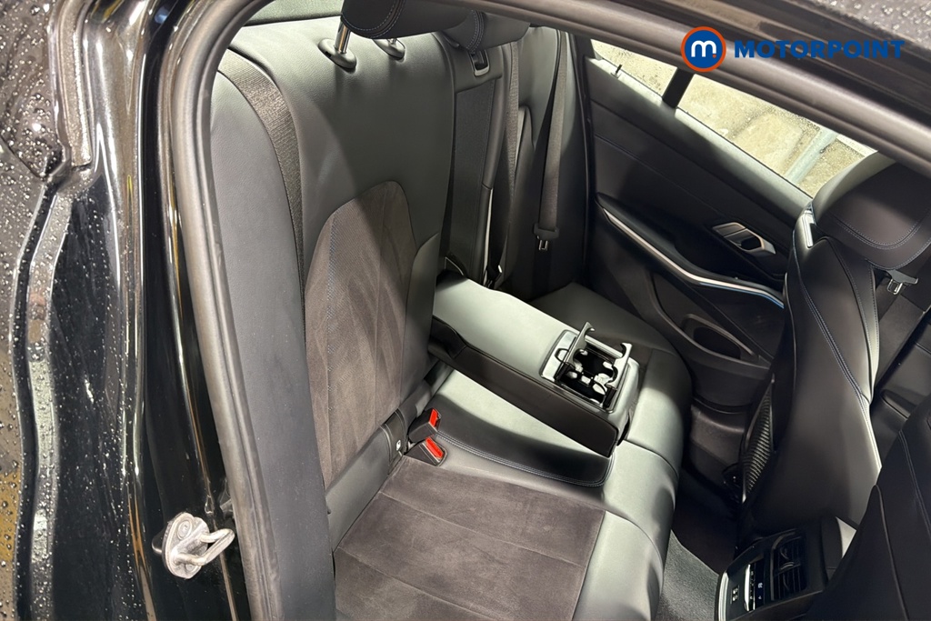 BMW 3 Series M Sport Automatic Petrol Plug-In Hybrid Saloon - Stock Number (1682643) - 25th supplementary image
