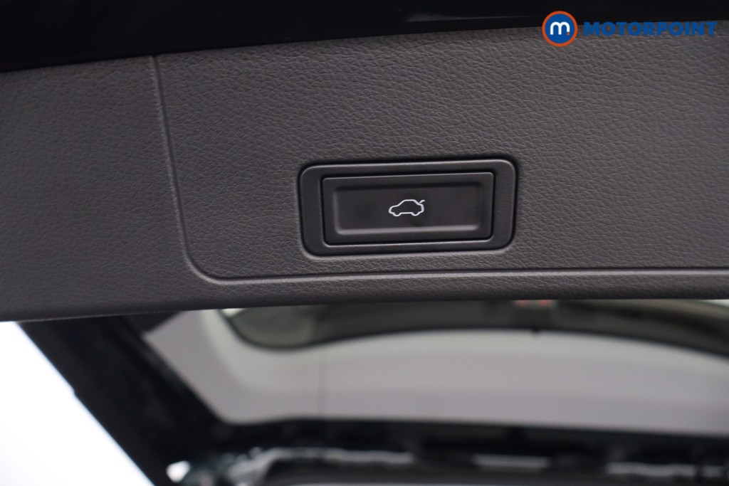 Chery Tiggo 8 Summit Automatic Petrol Plug-In Hybrid SUV - Stock Number (1682742) - 51st supplementary image