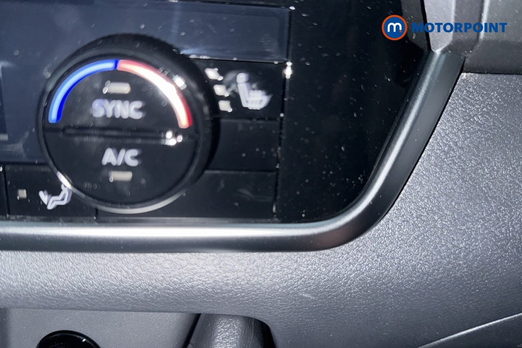 Nissan Qashqai N-Connecta Manual Petrol SUV - Stock Number (1683487) - 14th supplementary image