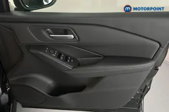 Nissan Qashqai N-Connecta Manual Petrol SUV - Stock Number (1683487) - 18th supplementary image