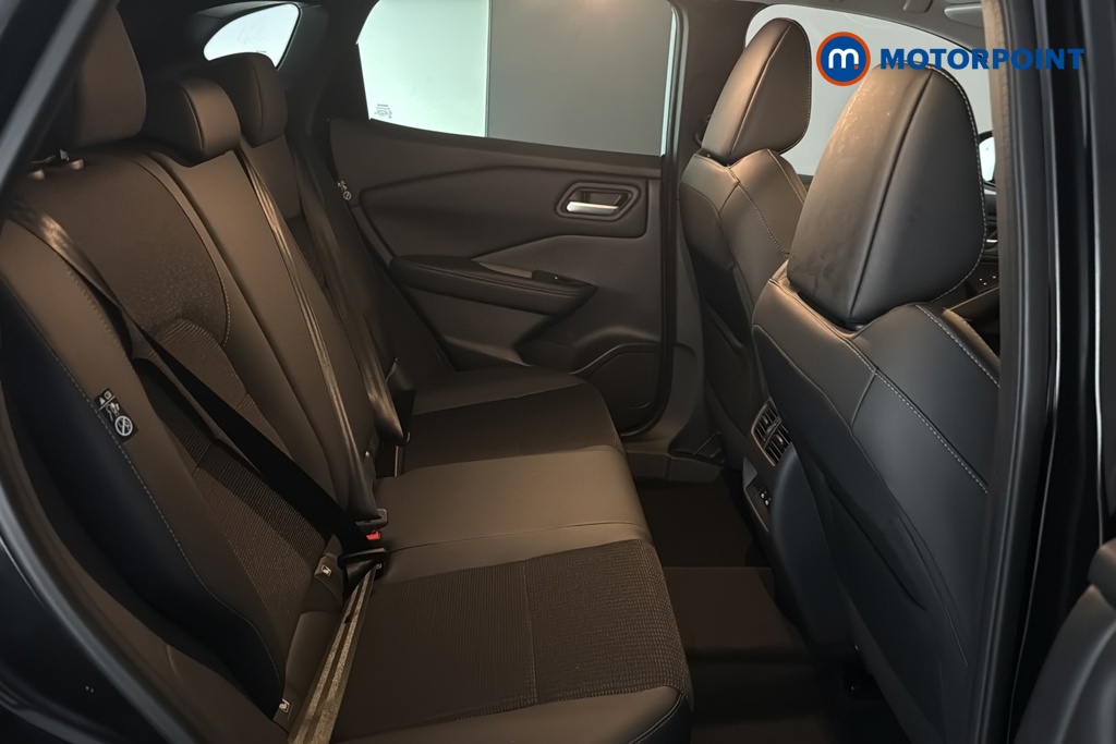 Nissan Qashqai N-Connecta Manual Petrol SUV - Stock Number (1683487) - 25th supplementary image