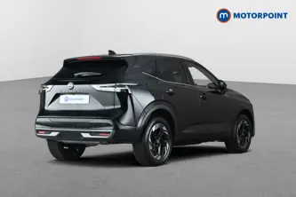 Nissan Qashqai N-Connecta Manual Petrol SUV - Stock Number (1683487) - Passenger side rear corner
