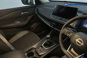 Nissan Qashqai N-Connecta Manual Petrol SUV - Stock Number (1683487) - 1st supplementary image