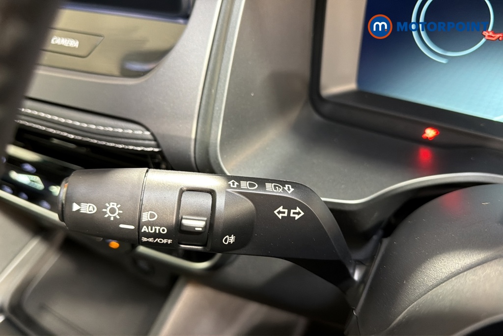 Nissan Qashqai N-Connecta Manual Petrol SUV - Stock Number (1683570) - 5th supplementary image