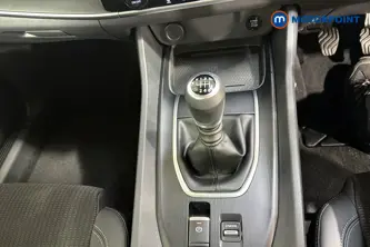 Nissan Qashqai N-Connecta Manual Petrol SUV - Stock Number (1683570) - 15th supplementary image