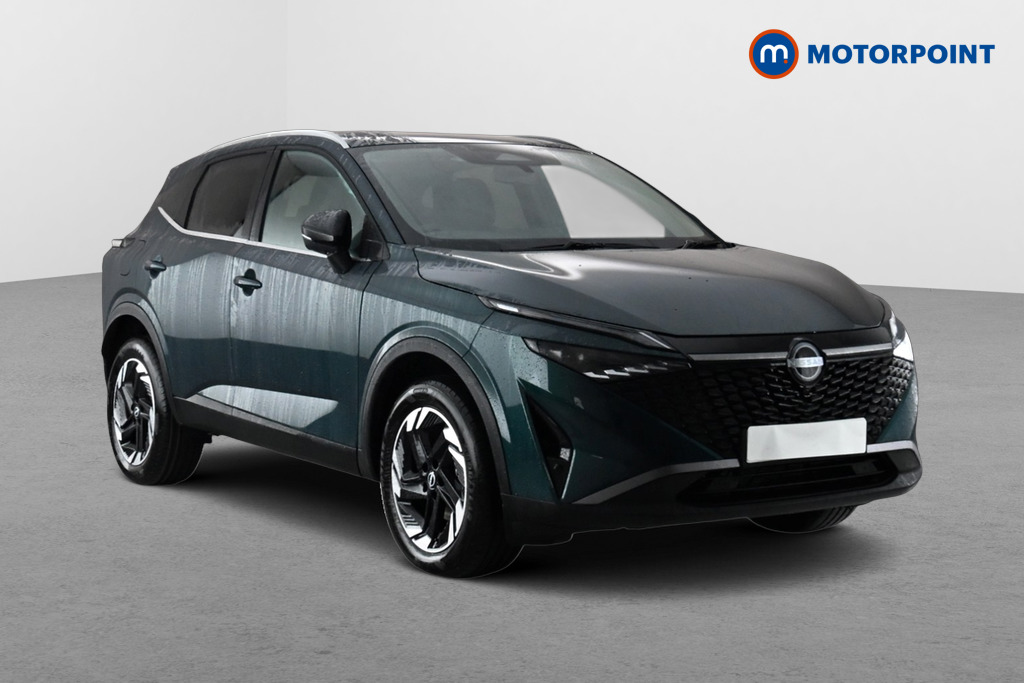 Nissan Qashqai N-Connecta Manual Petrol SUV - Stock Number (1683570) - Drivers side front corner