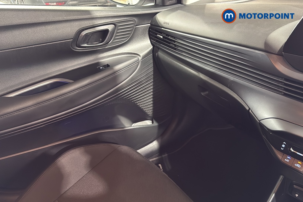Hyundai I20 Tech Line Automatic Petrol Hatchback - Stock Number (1683617) - 10th supplementary image