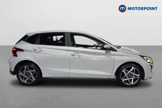 Hyundai I20 Tech Line Automatic Petrol Hatchback - Stock Number (1683617) - Passenger side