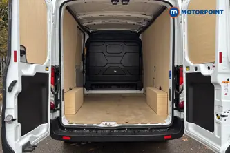 Ford Transit Limited Automatic Diesel Medium Roof Van - Stock Number (1685471) - 30th supplementary image