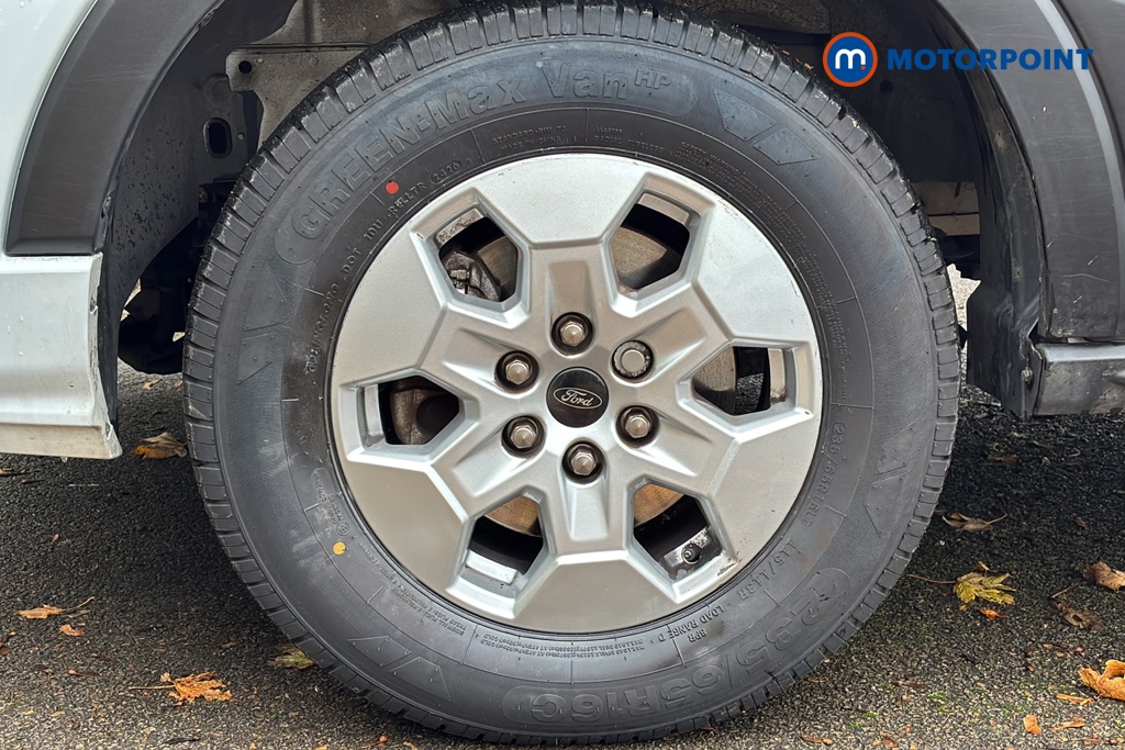 Ford Transit Limited Automatic Diesel Medium Roof Van - Stock Number (1685471) - 44th supplementary image