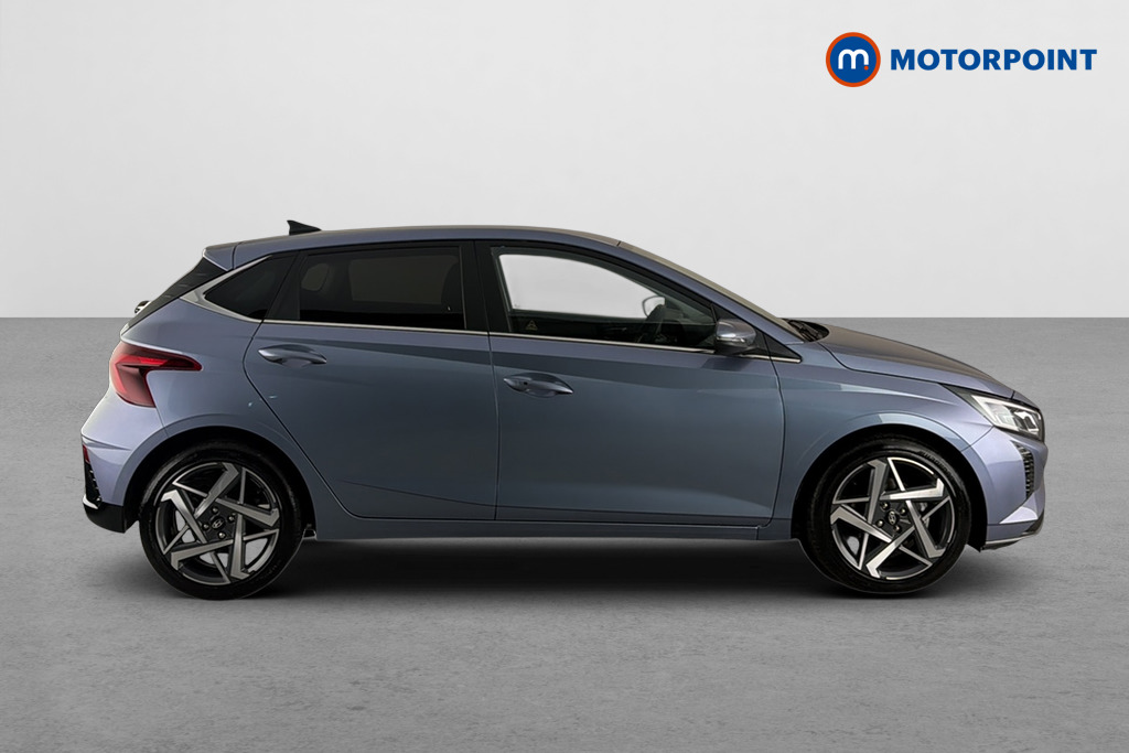 Hyundai I20 Tech Line Automatic Petrol Hatchback - Stock Number (1686704) - Passenger side