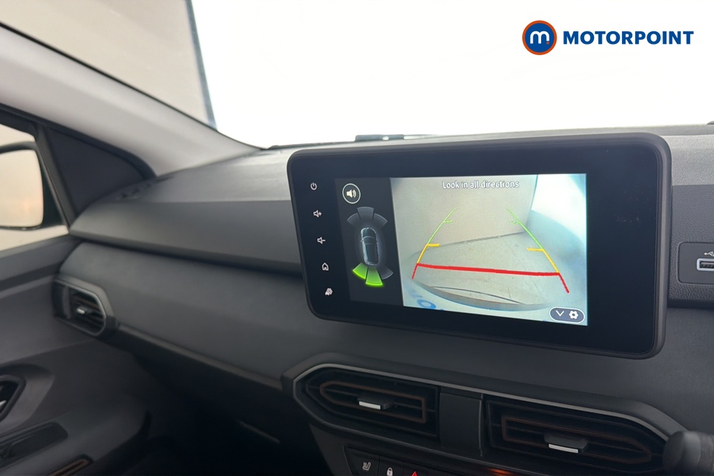 Dacia Sandero Stepway Extreme Manual Petrol Hatchback - Stock Number (1687065) - 13th supplementary image