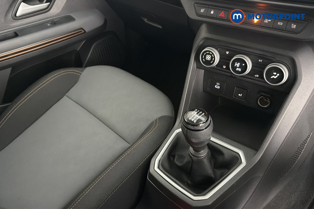 Dacia Sandero Stepway Extreme Manual Petrol Hatchback - Stock Number (1687065) - 15th supplementary image