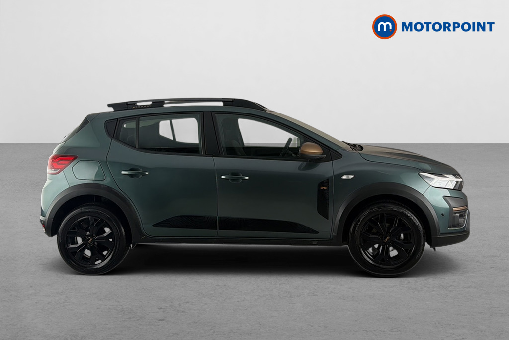 Dacia Sandero Stepway Extreme Manual Petrol Hatchback - Stock Number (1687065) - Passenger side