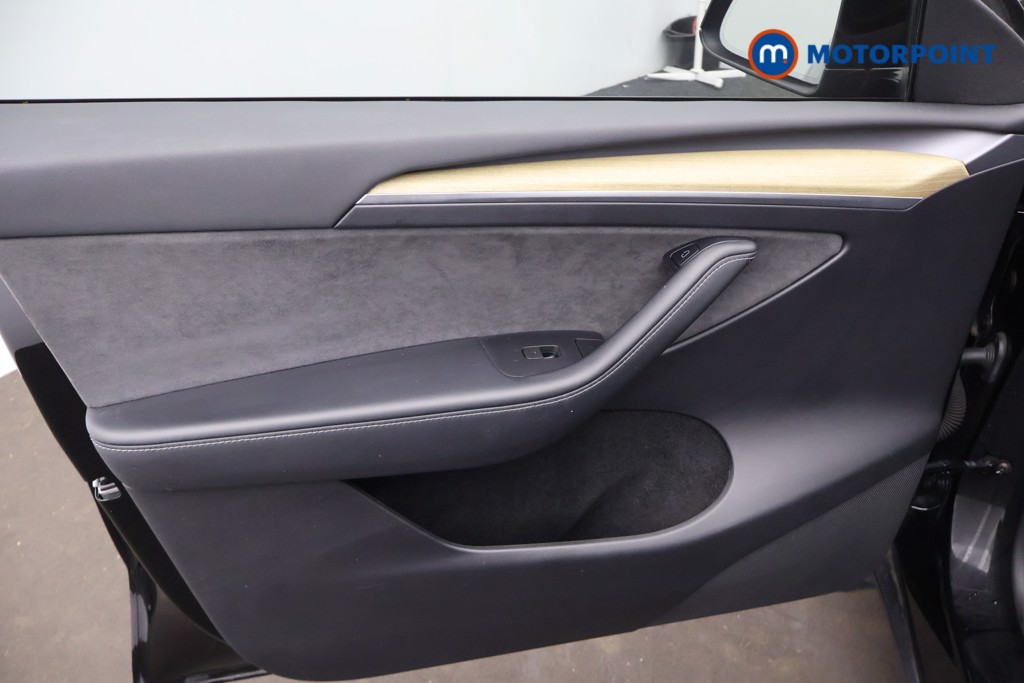 Tesla Model Y Long Range Automatic Electric SUV - Stock Number (1687481) - 28th supplementary image