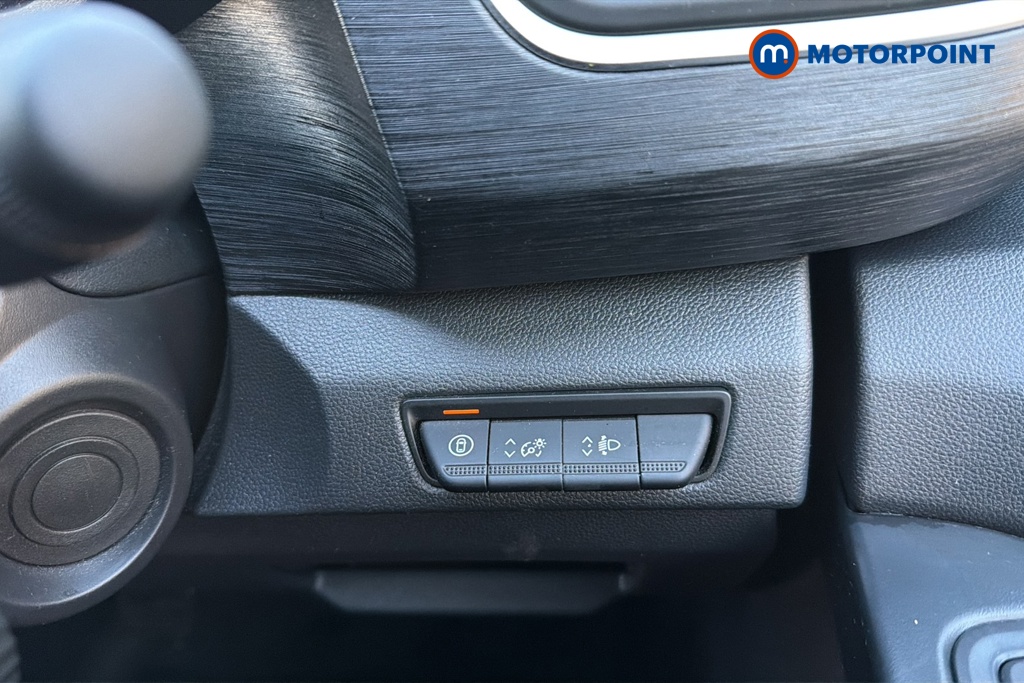 Renault Trafic Extra Sport Manual Diesel Panel Van - Stock Number (1687938) - 11th supplementary image