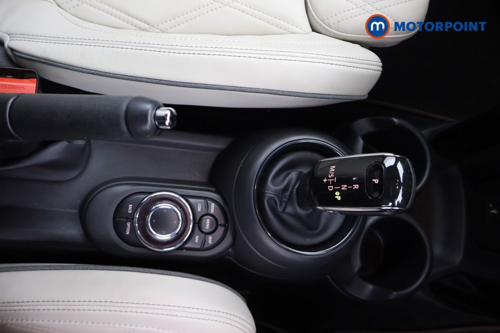 Mini Hatchback Cooper S Exclusive Automatic Petrol Hatchback - Stock Number (1687987) - 13th supplementary image