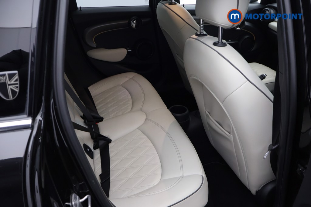 Mini Hatchback Cooper S Exclusive Automatic Petrol Hatchback - Stock Number (1687987) - 21st supplementary image