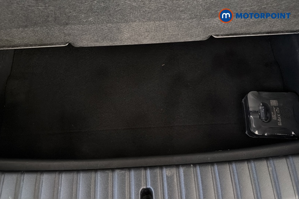 BMW 1 Series Sport Manual Petrol Hatchback - Stock Number (1688091) - 33rd supplementary image