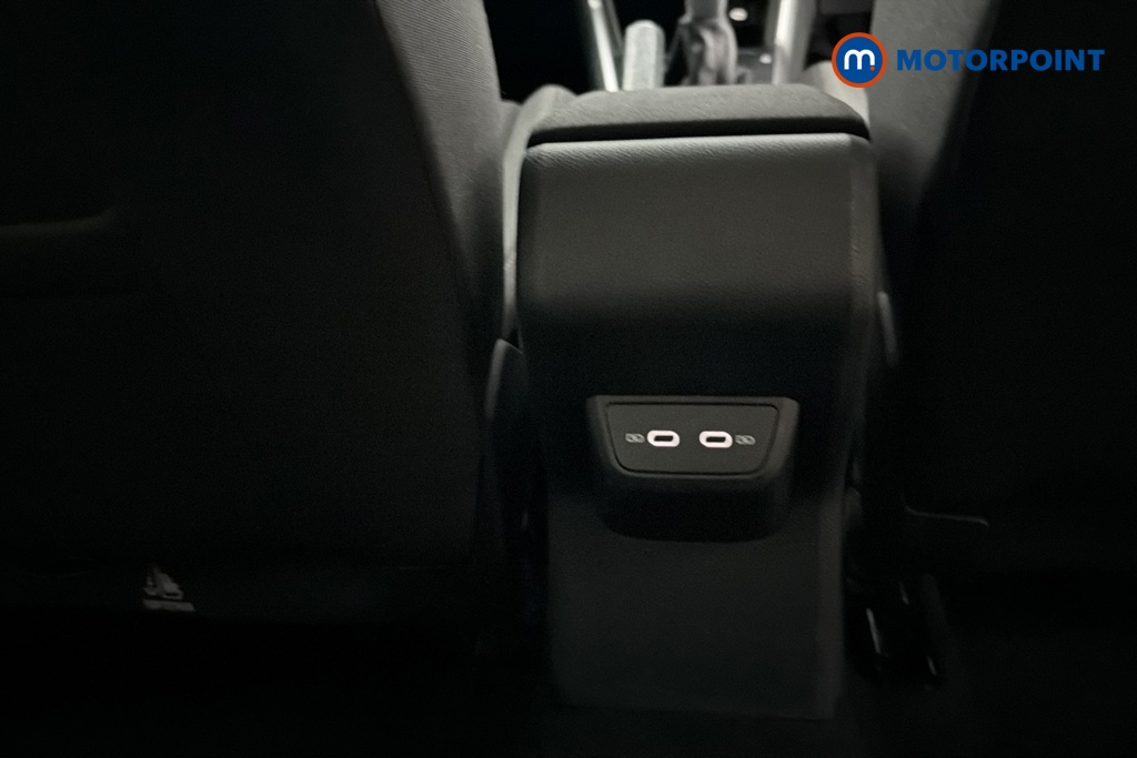 Volkswagen Taigo Life Manual Petrol SUV - Stock Number (1688854) - 28th supplementary image