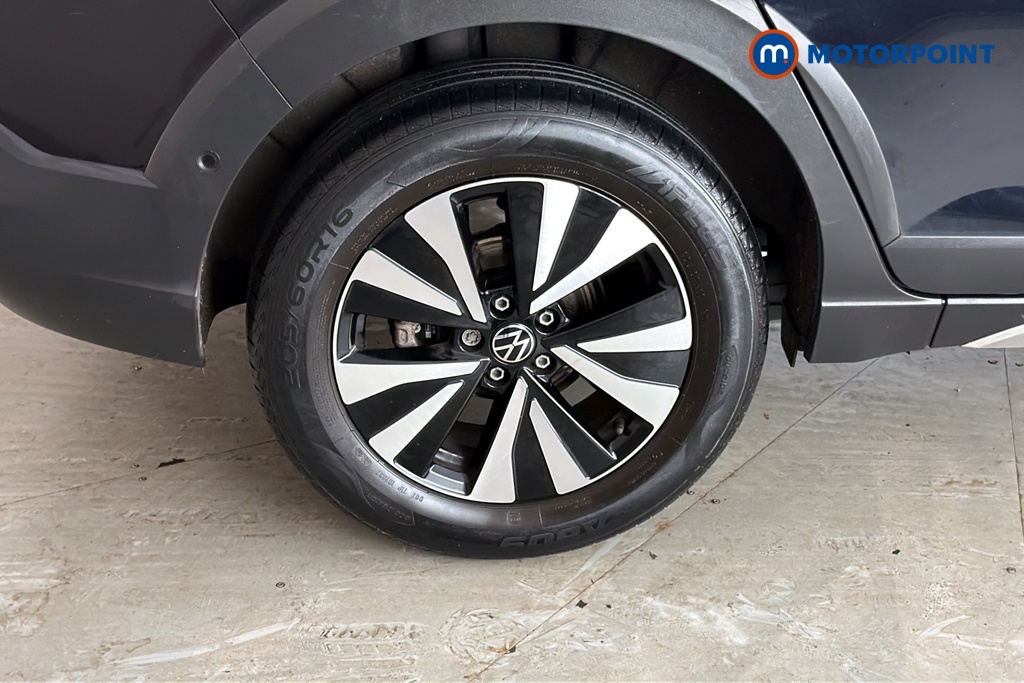 Volkswagen Taigo Life Manual Petrol SUV - Stock Number (1688854) - 46th supplementary image