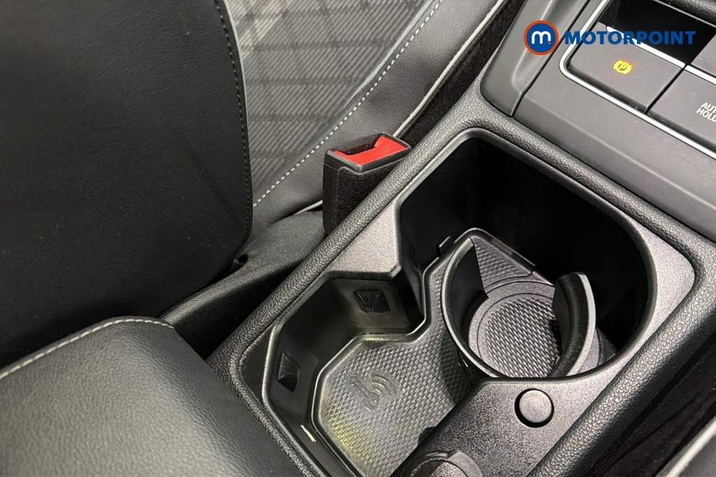 Volkswagen Golf R-Line Manual Petrol Hatchback - Stock Number (1689056) - 16th supplementary image