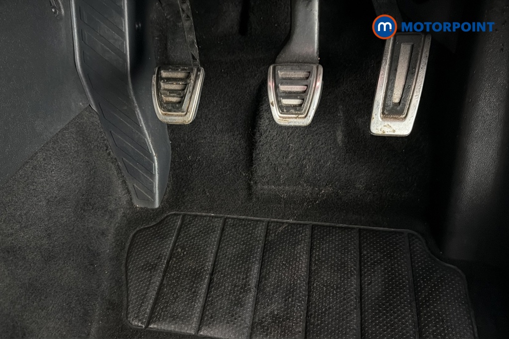 Volkswagen Golf R-Line Manual Petrol Hatchback - Stock Number (1689056) - 24th supplementary image