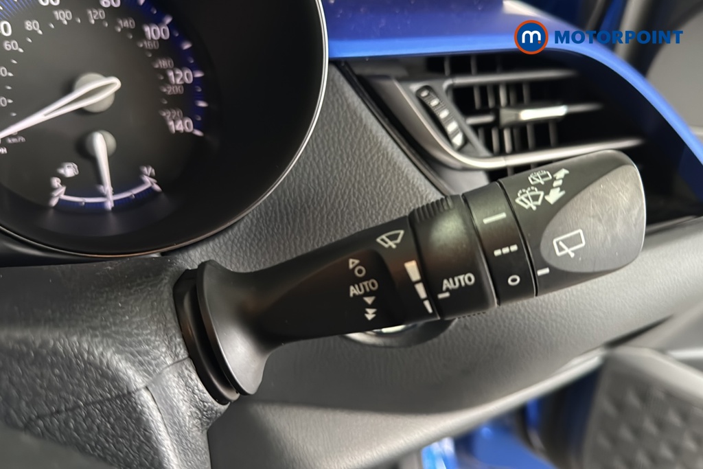 Toyota C-Hr Dynamic Automatic Petrol-Electric Hybrid SUV - Stock Number (1689433) - 6th supplementary image