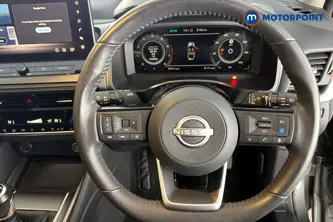 Nissan Qashqai N-Connecta Manual Petrol SUV - Stock Number (1689650) - 2nd supplementary image