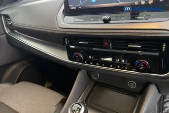 Nissan Qashqai N-Connecta Manual Petrol SUV - Stock Number (1689650) - 12th supplementary image