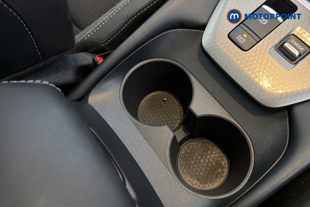 Nissan Qashqai N-Connecta Manual Petrol SUV - Stock Number (1689650) - 16th supplementary image