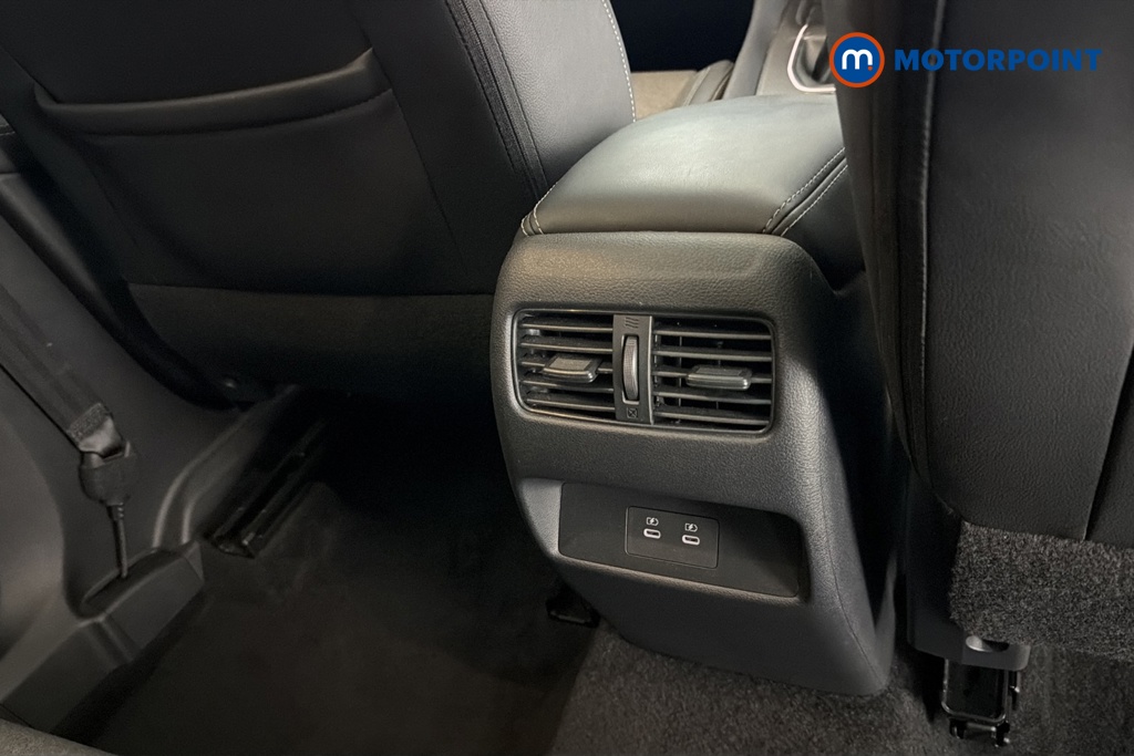 Nissan Qashqai N-Connecta Manual Petrol SUV - Stock Number (1689650) - 28th supplementary image