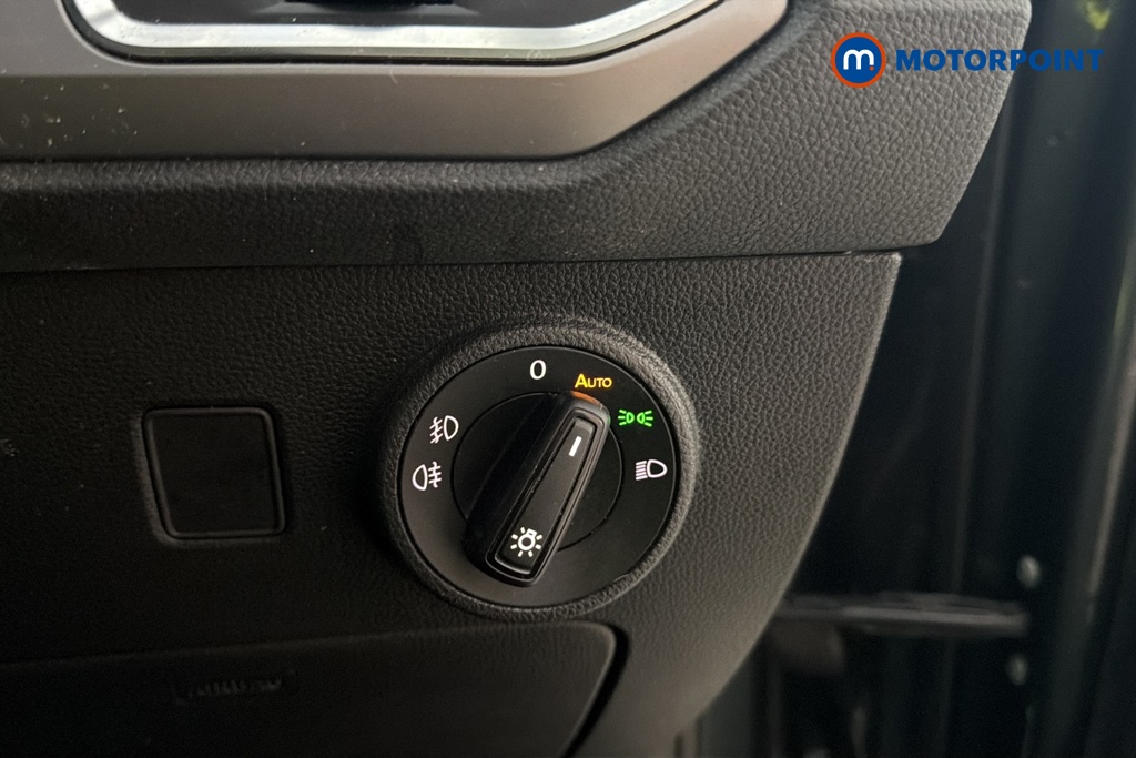 Seat Ateca FR Automatic Petrol SUV - Stock Number (1689677) - 11th supplementary image