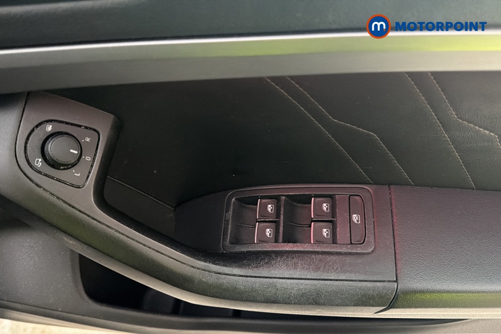 Seat Ateca FR Automatic Petrol SUV - Stock Number (1689677) - 19th supplementary image