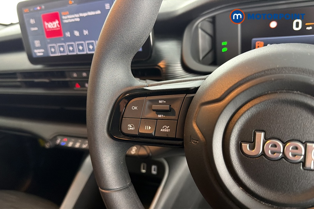 Jeep Avenger Longitude Manual Petrol SUV - Stock Number (1689703) - 4th supplementary image