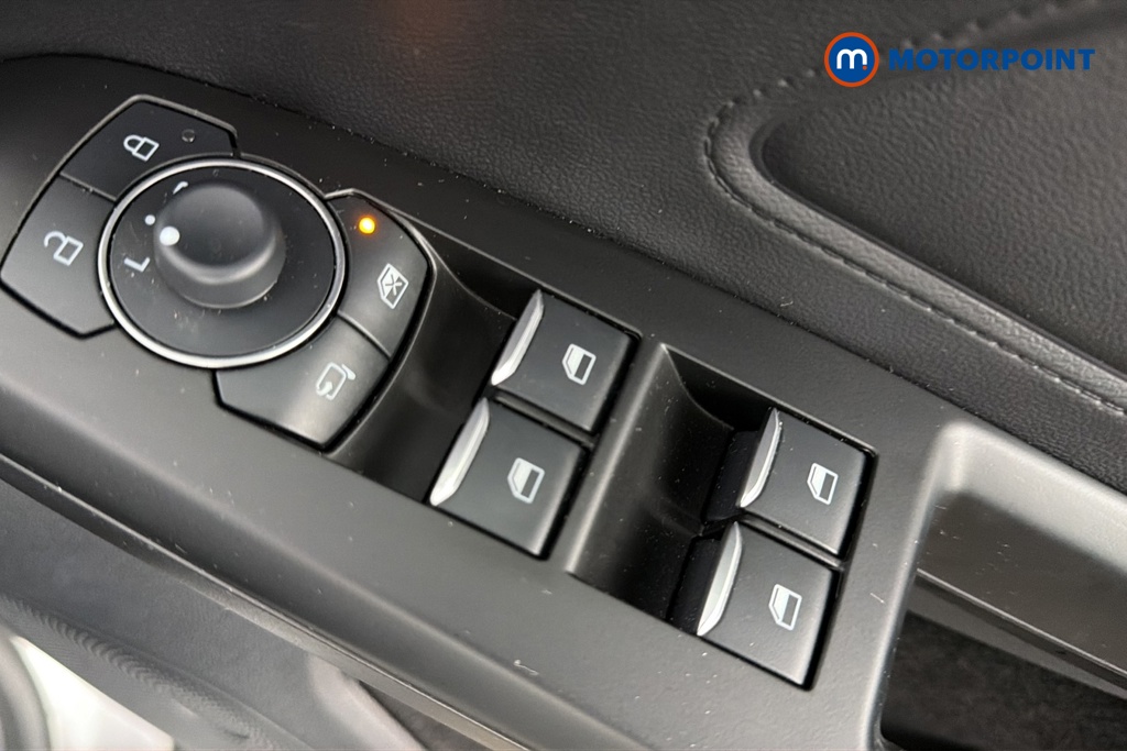 Ford Focus Titanium X Automatic Petrol Estate - Stock Number (1689838) - 19th supplementary image