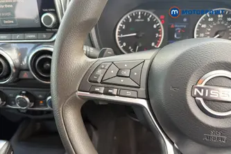 Nissan Juke Acenta Automatic Petrol SUV - Stock Number (1690043) - 4th supplementary image