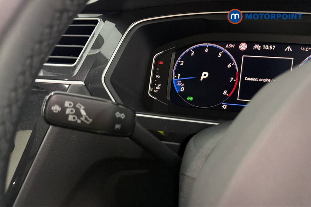 Volkswagen Tiguan R-Line Automatic Petrol SUV - Stock Number (1690114) - 5th supplementary image
