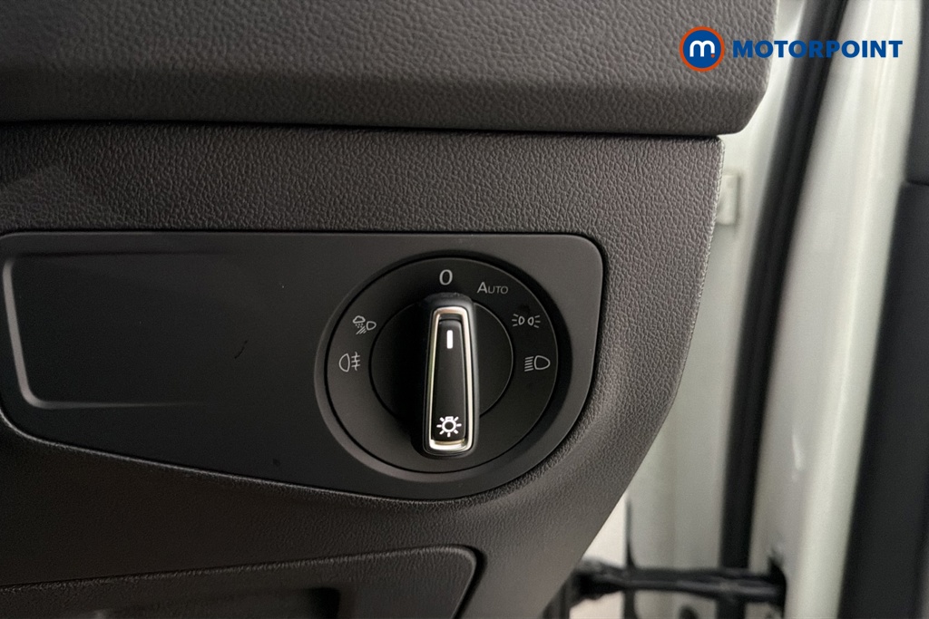 Volkswagen Tiguan R-Line Automatic Petrol SUV - Stock Number (1690114) - 11th supplementary image