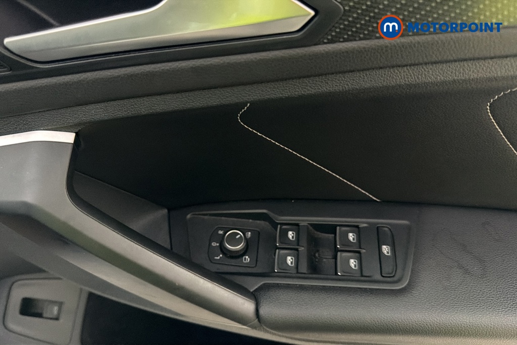 Volkswagen Tiguan R-Line Automatic Petrol SUV - Stock Number (1690114) - 19th supplementary image