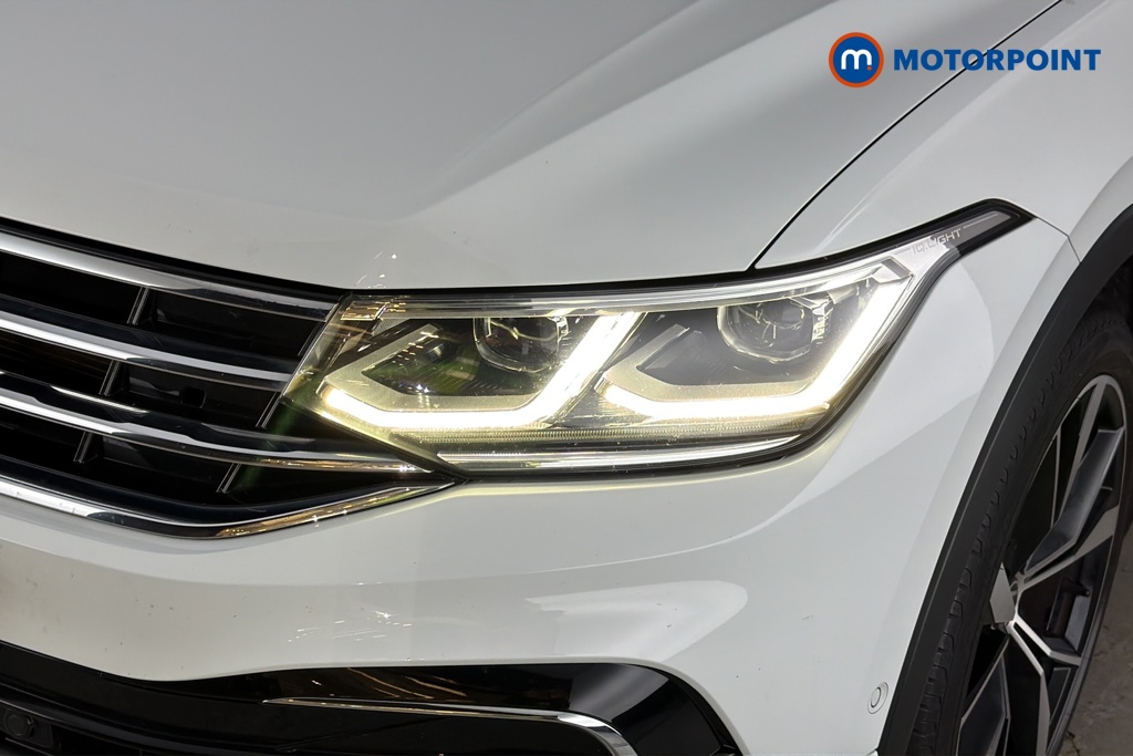 Volkswagen Tiguan R-Line Automatic Petrol SUV - Stock Number (1690114) - 42nd supplementary image