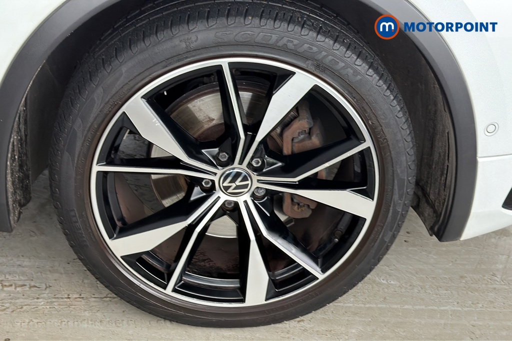 Volkswagen Tiguan R-Line Automatic Petrol SUV - Stock Number (1690114) - 47th supplementary image