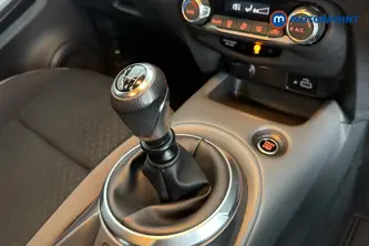 Nissan Juke N-Connecta Manual Petrol SUV - Stock Number (1690250) - 15th supplementary image