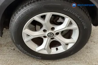 Nissan Juke N-Connecta Manual Petrol SUV - Stock Number (1690250) - 45th supplementary image