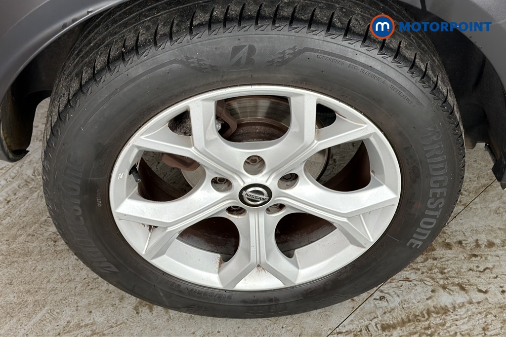 Nissan Juke N-Connecta Manual Petrol SUV - Stock Number (1690250) - 46th supplementary image
