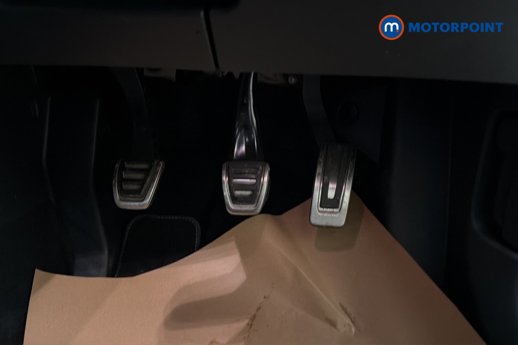 Volkswagen Golf Black Edition Manual Petrol Hatchback - Stock Number (1690396) - 24th supplementary image