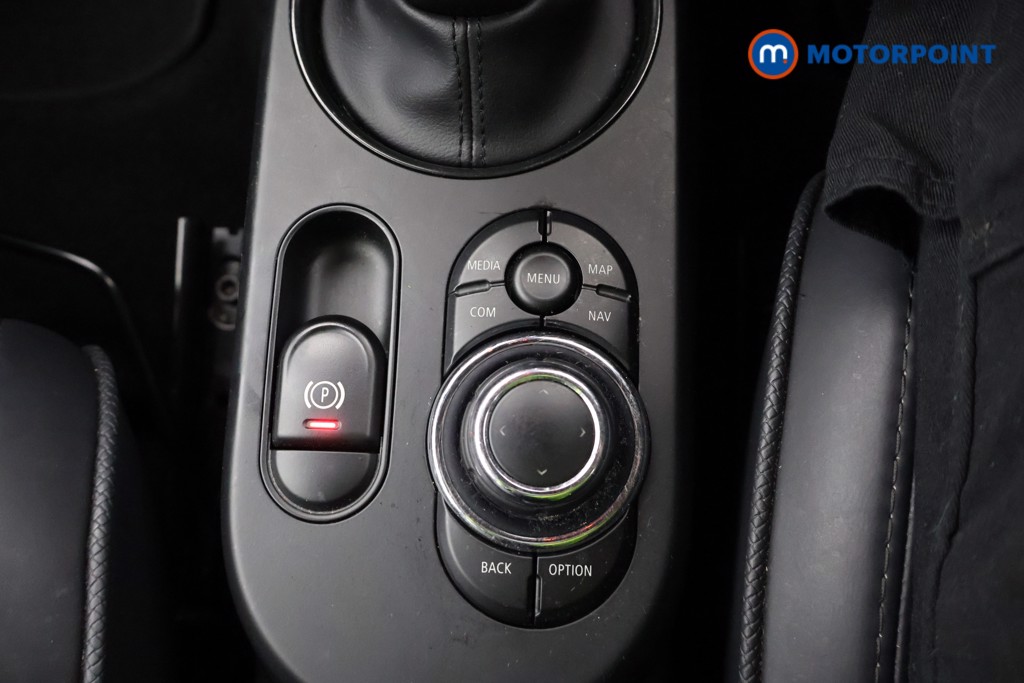Mini Hatchback Cooper S Level 3 Automatic Electric Hatchback - Stock Number (1690548) - 9th supplementary image