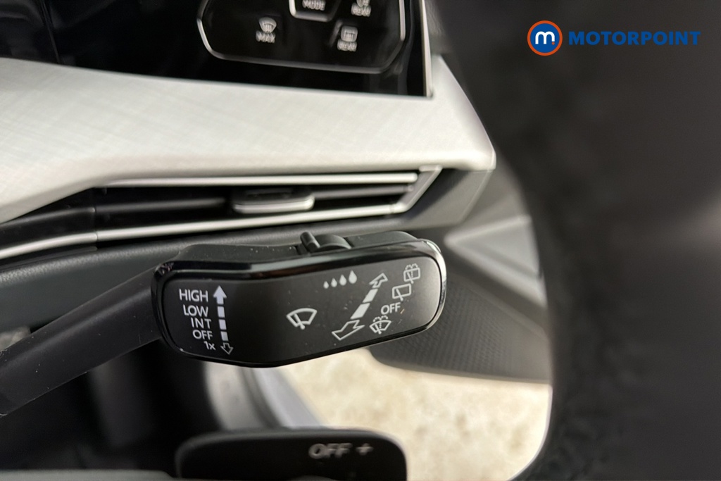 Volkswagen Golf Match Automatic Petrol Hatchback - Stock Number (1690560) - 6th supplementary image