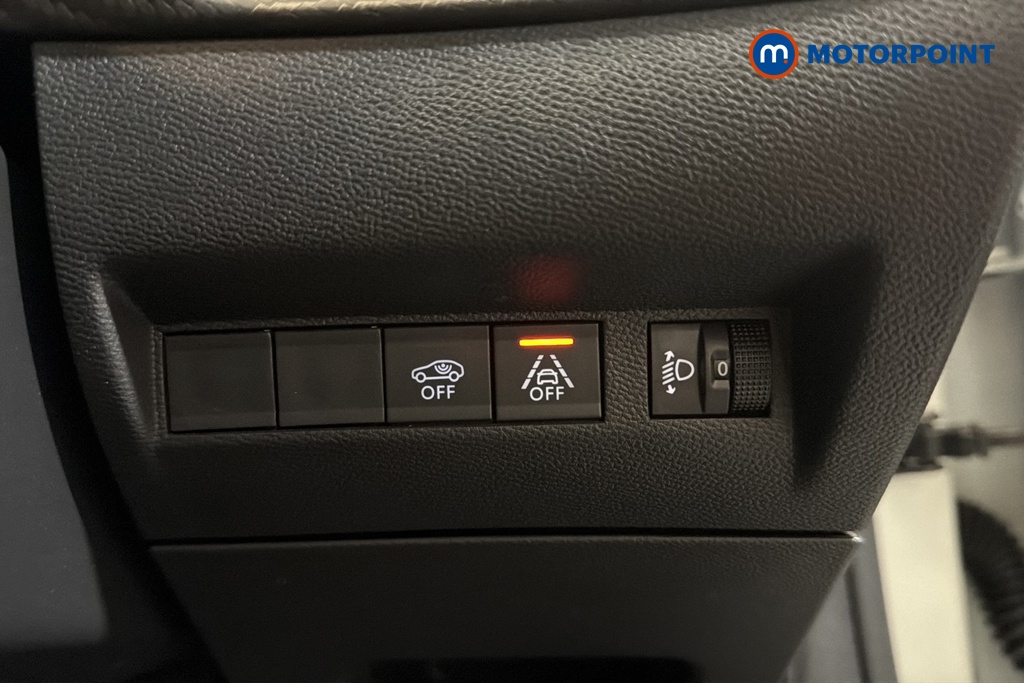 Peugeot 208 Allure Premium Manual Petrol Hatchback - Stock Number (1690611) - 11th supplementary image