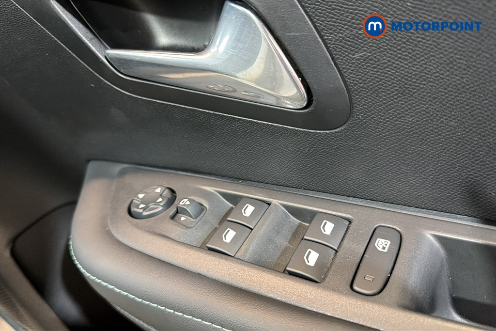 Peugeot 208 Allure Premium Manual Petrol Hatchback - Stock Number (1690611) - 19th supplementary image